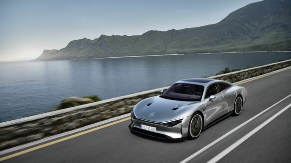 メルセデスベンツが次世代EVを提案!コンセプトカーが驚きの航続距離を実現