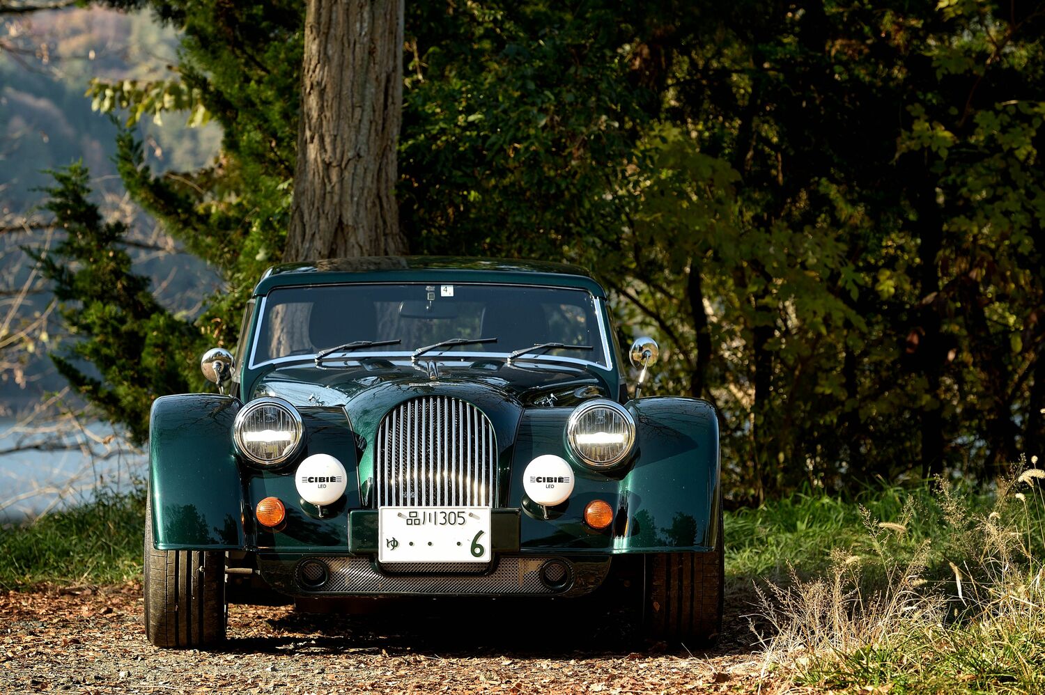 手づくりのアンチ モダンなモダン スポーツカー モーガン プラス 6 Morgan Plus Six を河口湖まで試乗してみた Jbpress Autograph