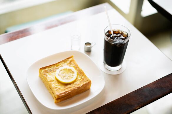 【平井・ワンモア】超有名スイーツとともに深煎り珈琲を味わいたい下町喫茶