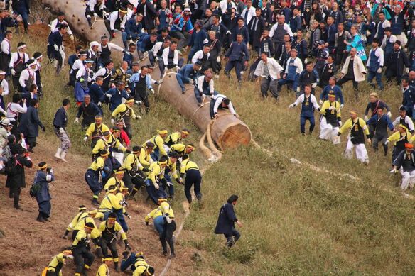御柱祭から御神渡りまで。諏訪神社の総本宮・諏訪大社四社巡りで知る深い歴史
