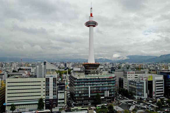 もっとも京都らしくない?京都名物「京都タワー」の謎