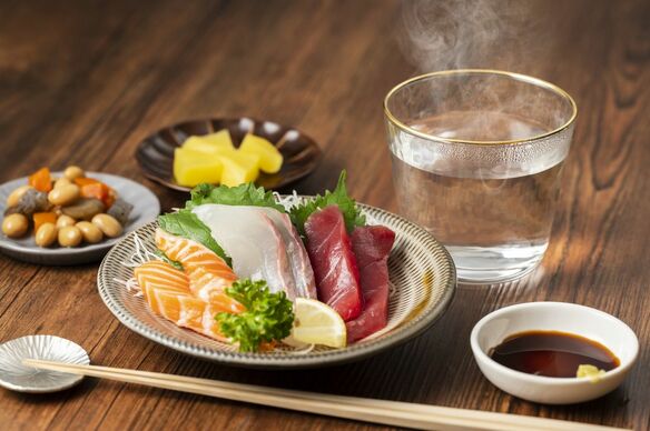 温度で味わいも変わる、意外にしらない「燗酒」の美味しい作り方