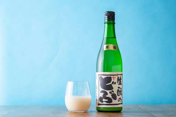 蔵元の変革と杜氏の情熱が生んだ日本酒、生酛造りの傑作を味わう