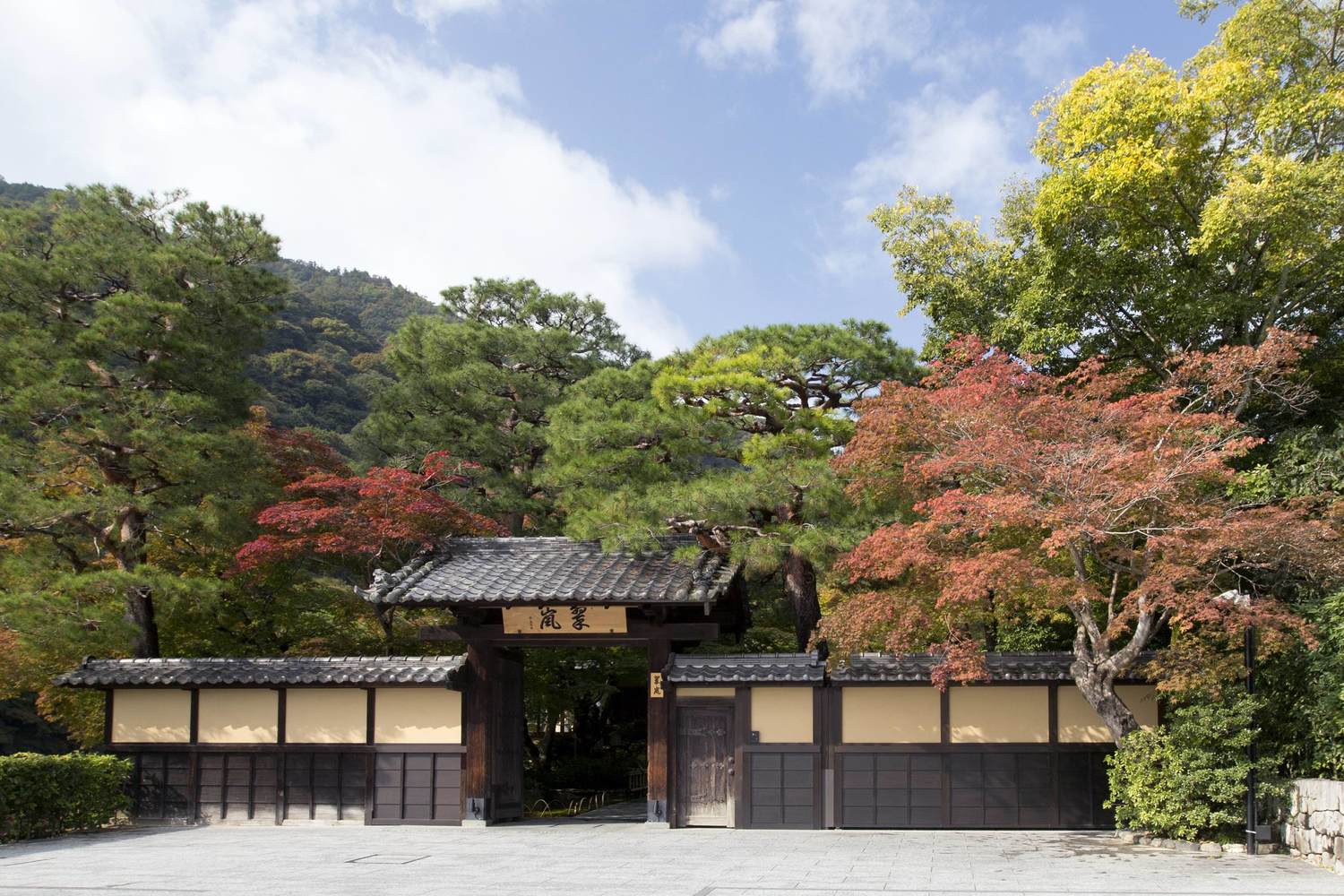 極上の絶景と温泉を独占、京都・嵐山温泉「翠嵐」　今こそ日本の名宿へ（第2回）