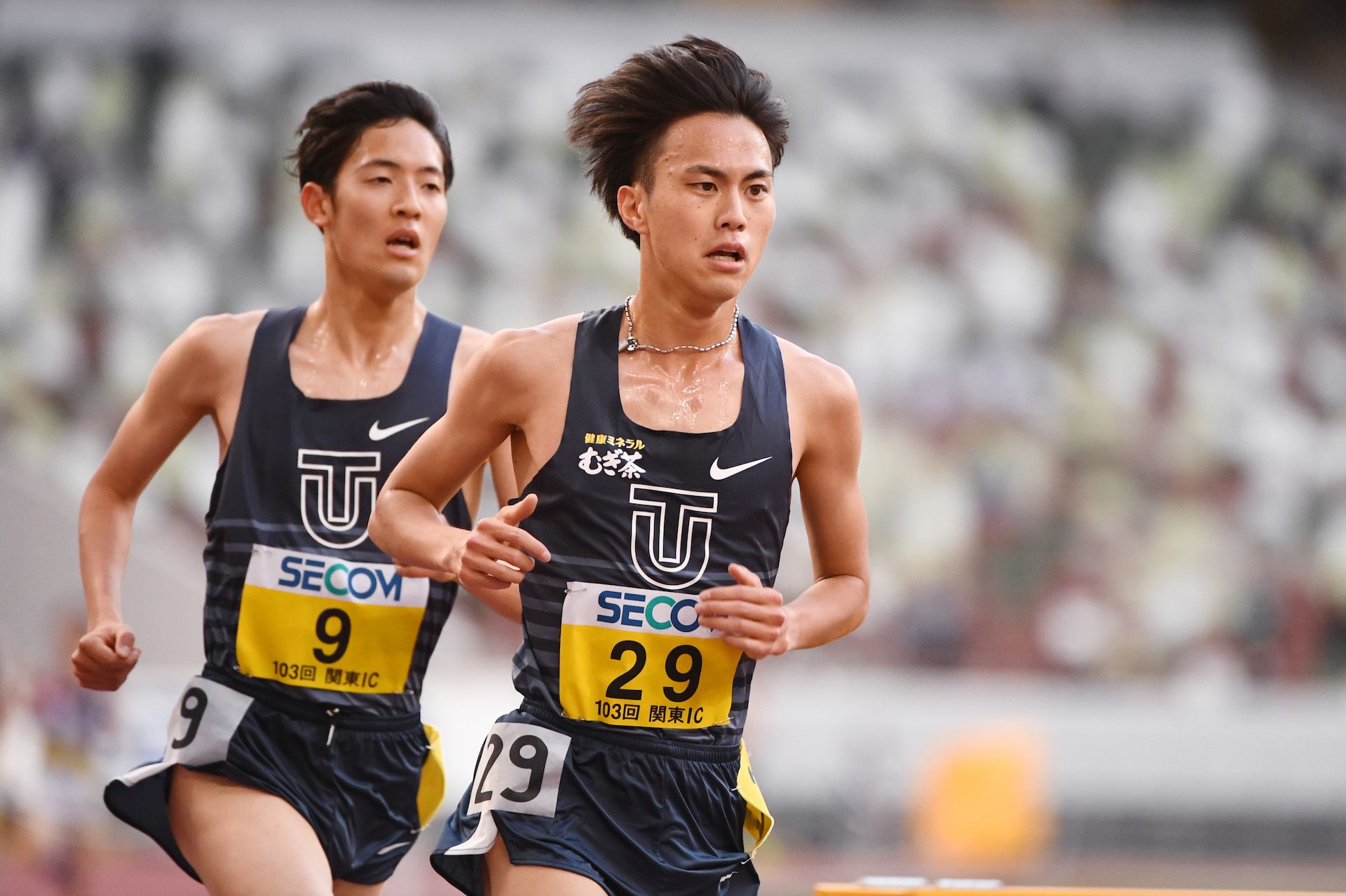 ラストイヤーの東洋大・石田洸介と青学大・鶴川正也、今年の箱根駅伝を走れなかった4年生が関東インカレを激走  ともに高校時代に注目を浴びた逸材、石田は10000mでベストを大幅に更新、鶴川は3年連続の日本人トップで初優勝 | JBpress autograph